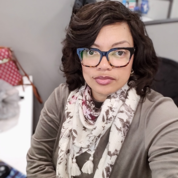 Meet your Posher, Rosie - Picture 1 of 1